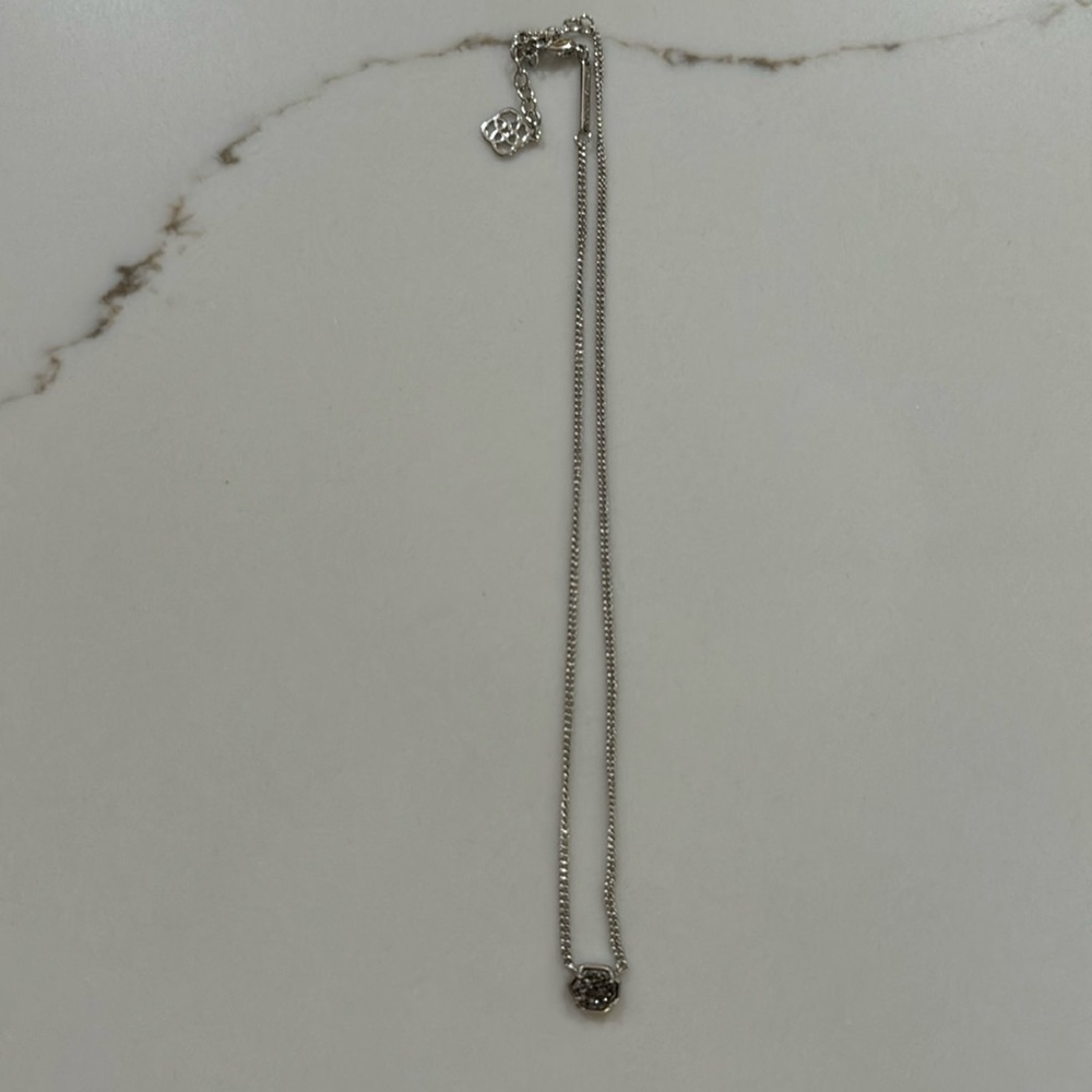 Kendra Scott Necklace